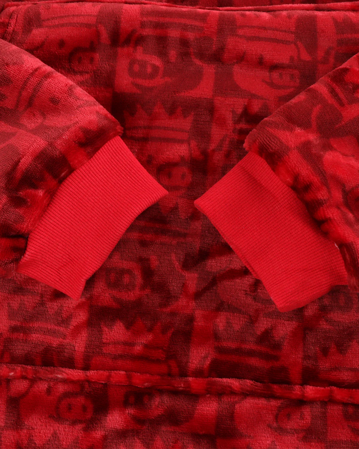 The King Sherpa Lined Blanket Hoodie (Red) 3 The King Sherpa Lined Blanket Hoodie (Red)