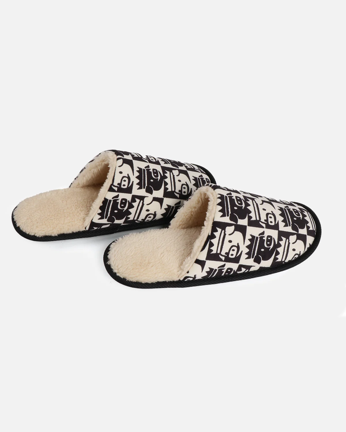 The King Sherpa House Slippers (Black/White) 4 The King Sherpa House Slippers (Black/White)
